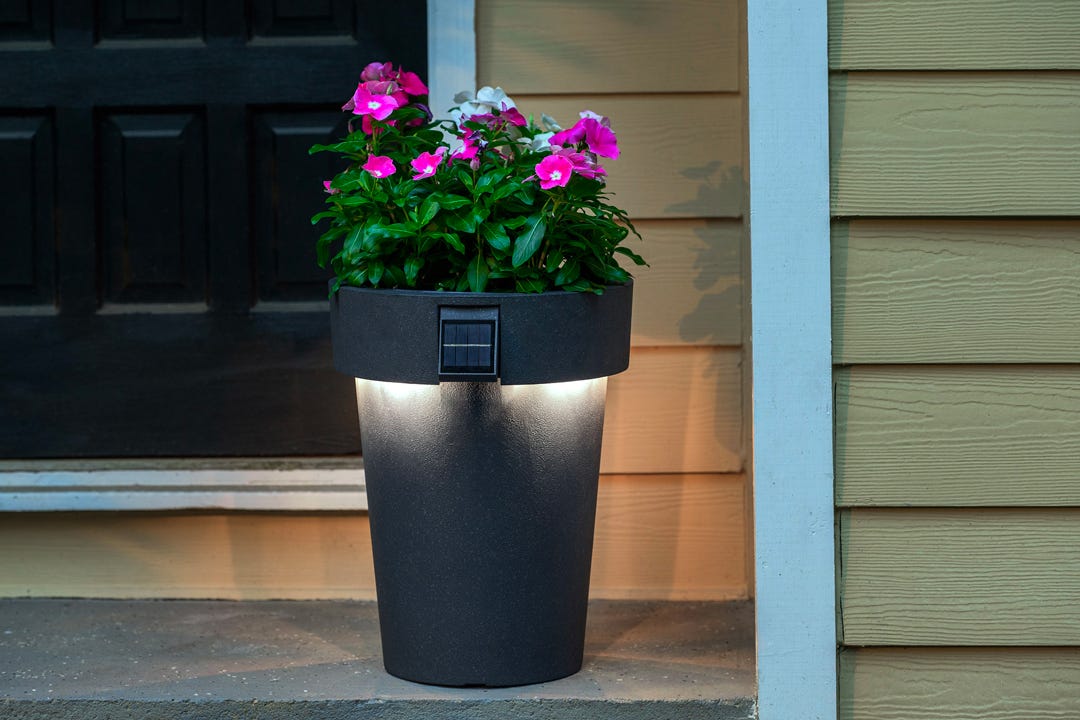 Solar Planter, 18 in.