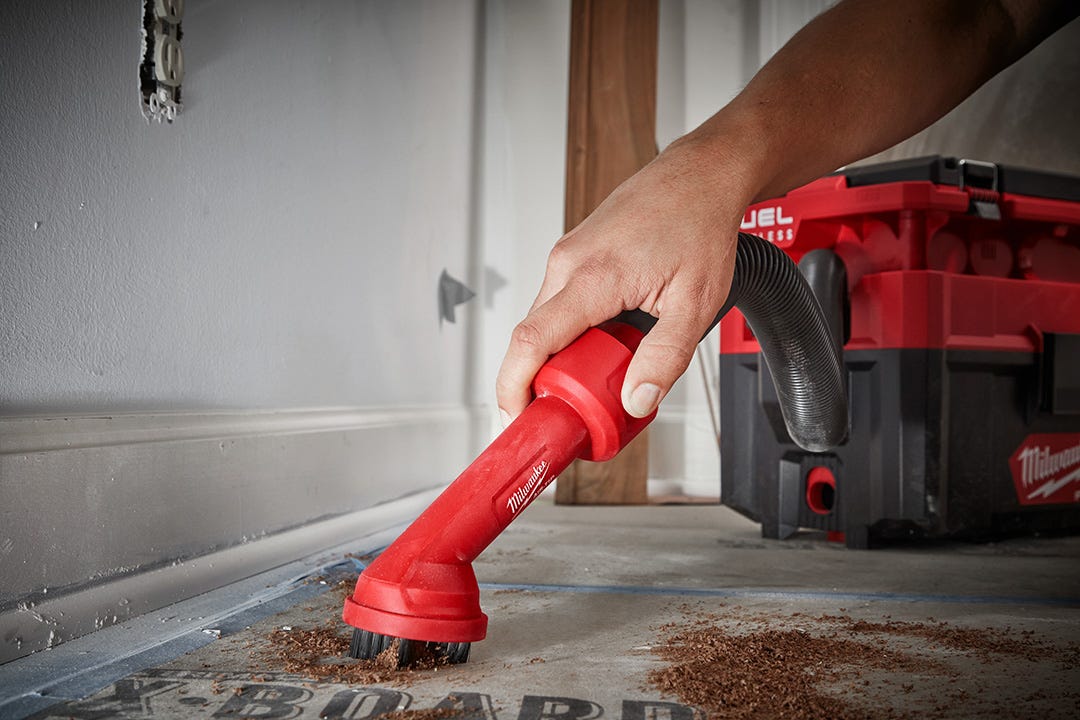MILWAUKEE AIR-TIP Bristle Brush