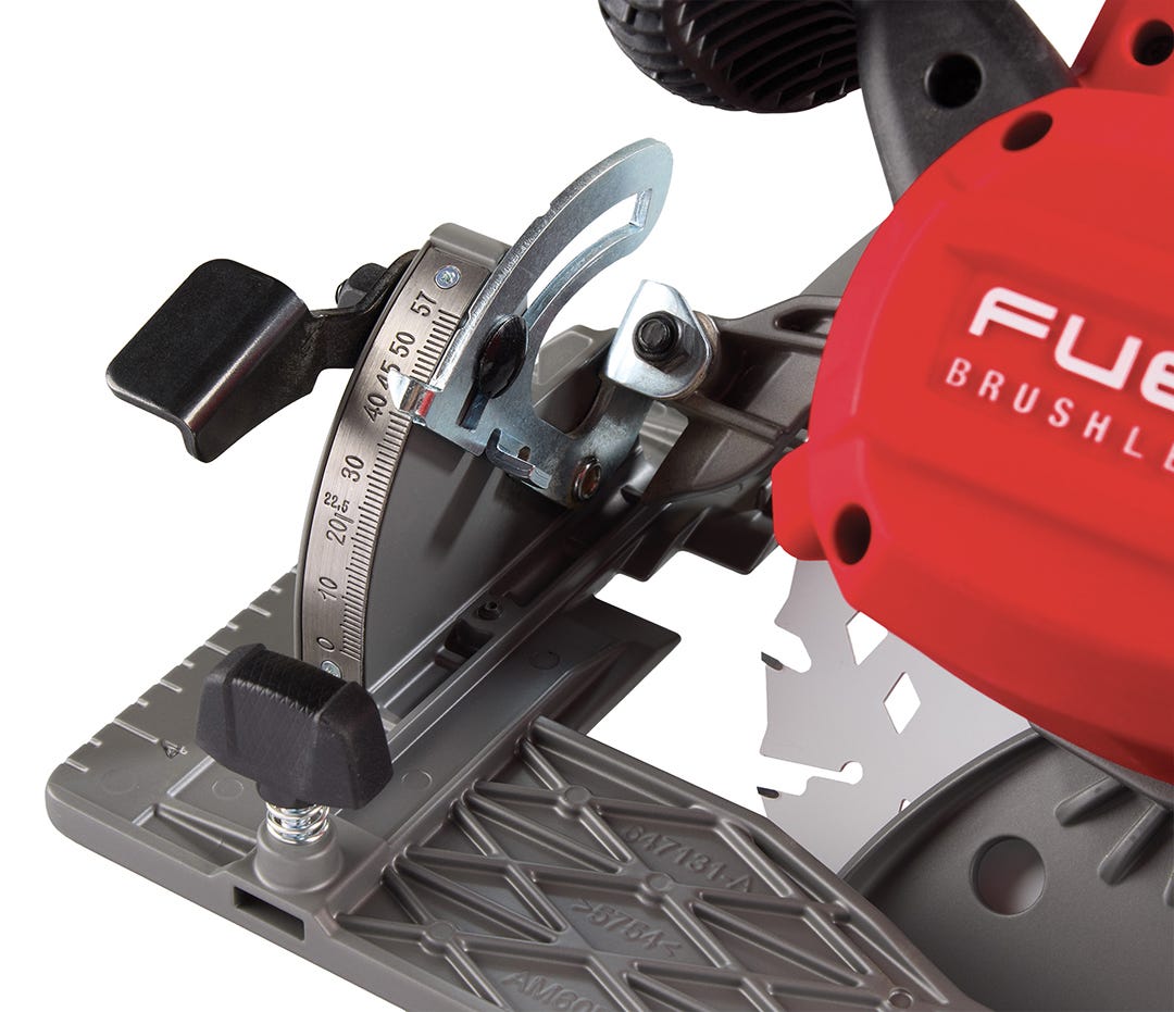 MILWAUKEE M18 FUEL Circular Saw, 7-1/4-in. (Tool Only)