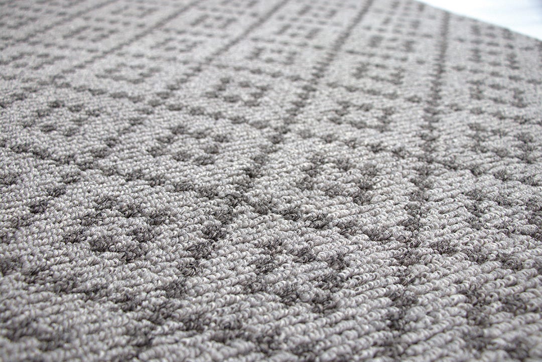 HARLOW Carpet, 24 in. x 60 in., Brushed Iron