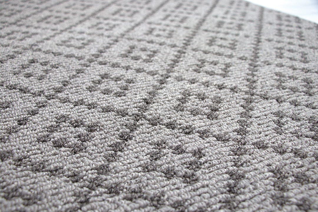 HARLOW Carpet, 36 in. x 48 in., Brushed Iron