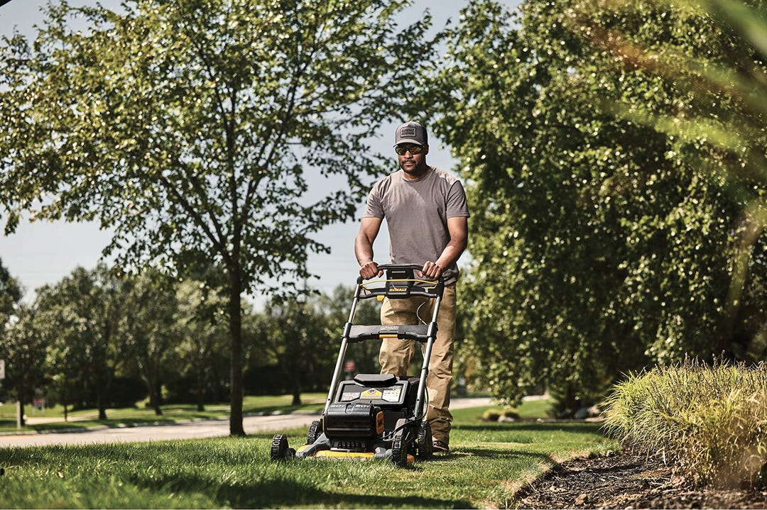 DEWALT Cordless Lawnmower, 2 x 20V MAX