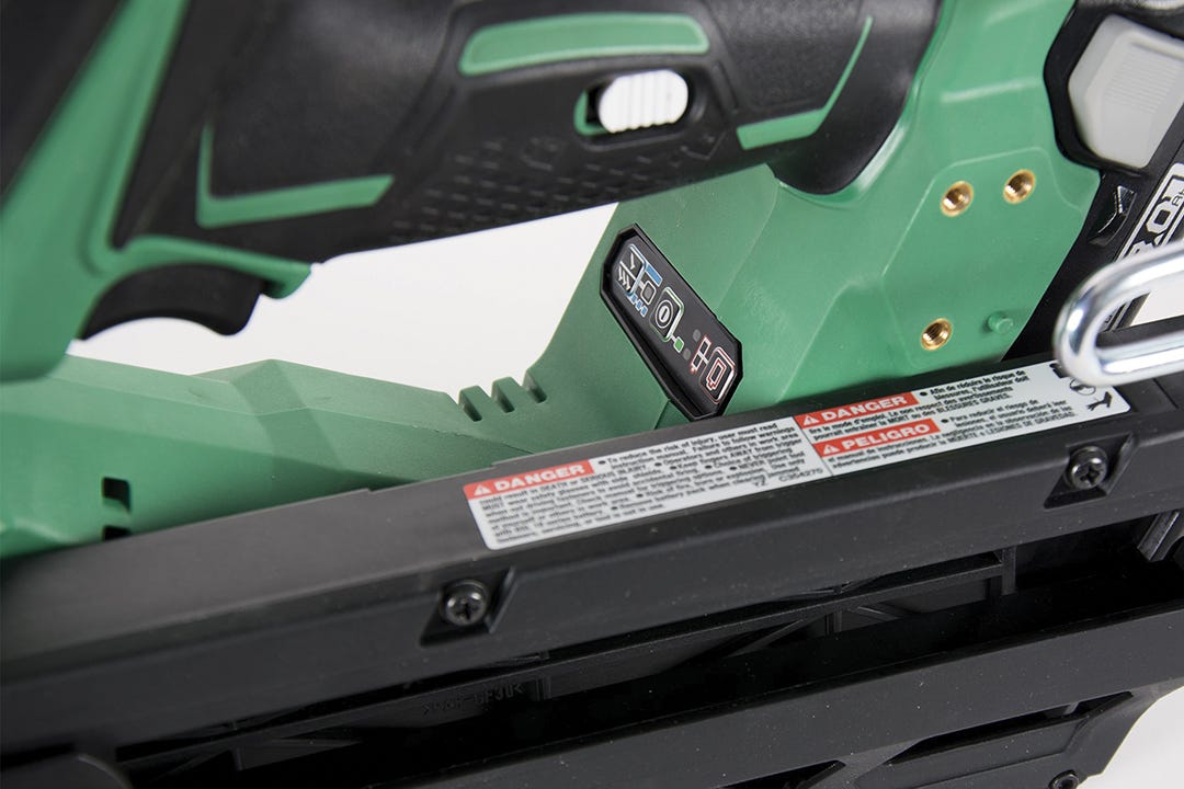 Framing Nailer, Battery 4 Ah, Charger and Bag
