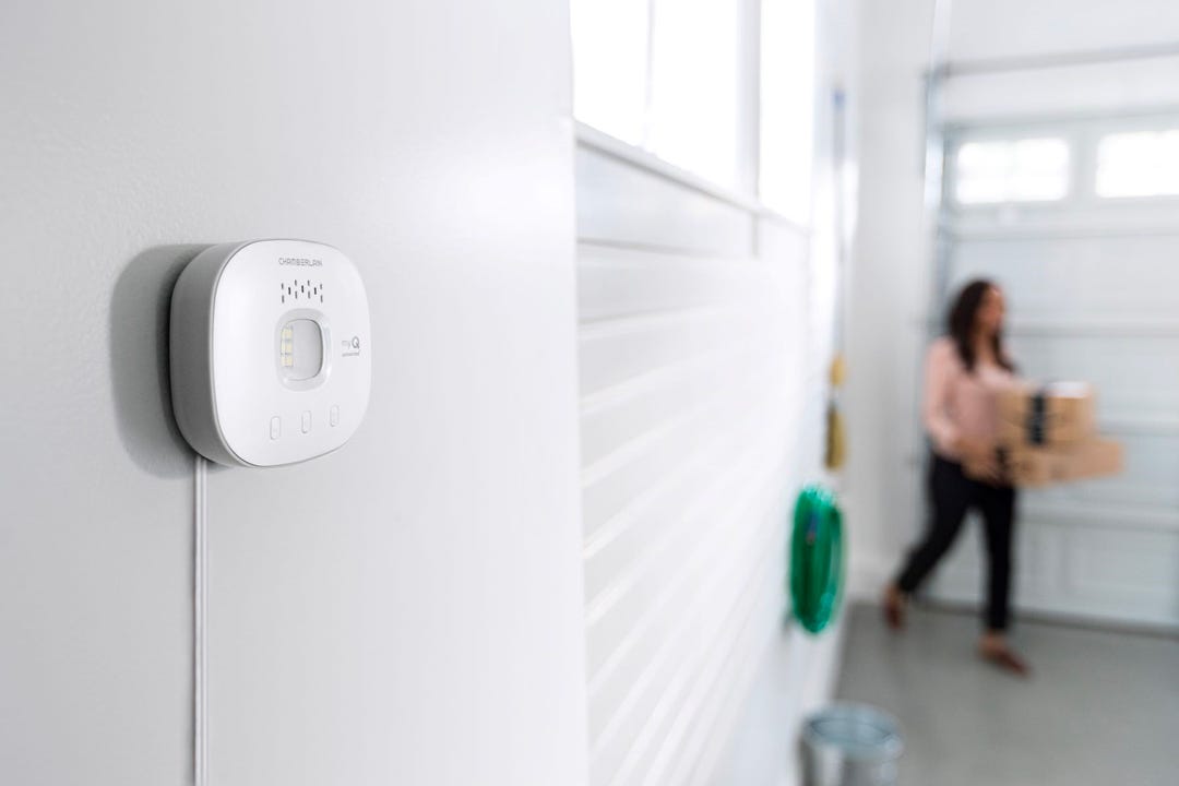 Wireless Wi-Fi MyQ Hub for Garage Door