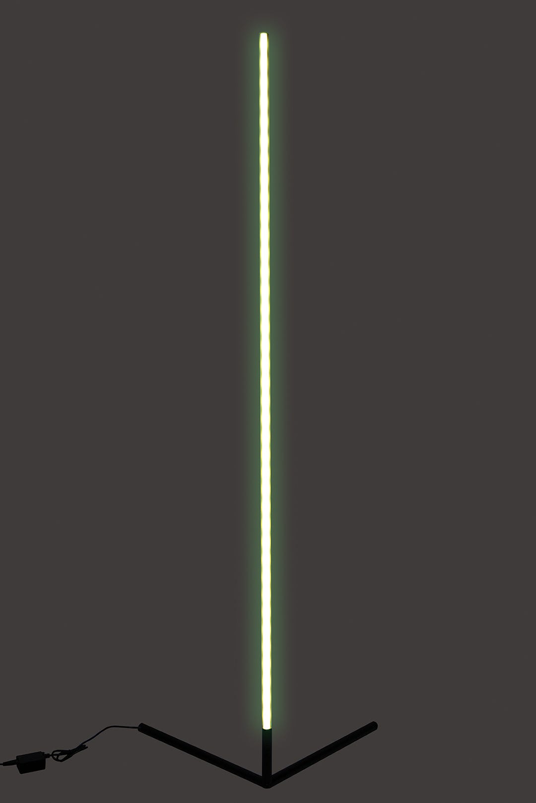 LEDVANCE SMART+ Corner Floor Lamp, LED, WIFI, 4.6 ft.