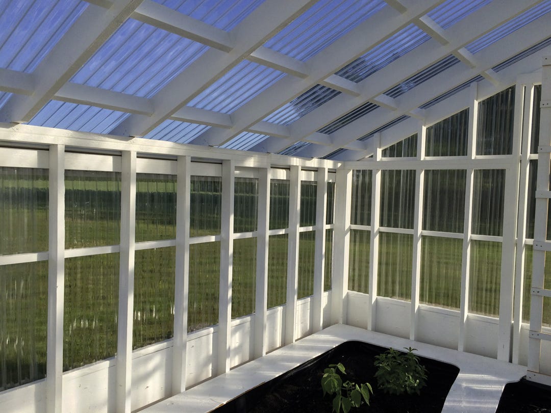 Corrugated roof sheet in polycarbonate 8 ft