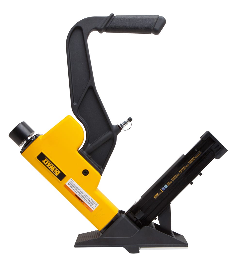DEWALT Flooring nailer / stapler 1/2 in to 3/4 in flooring