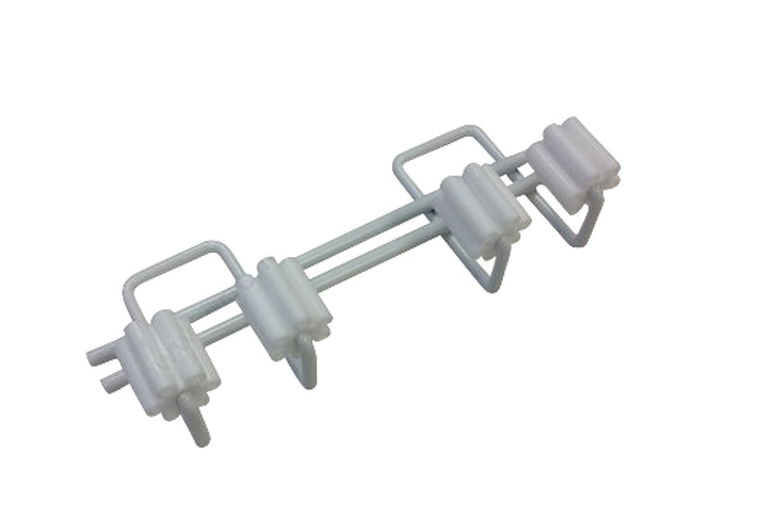 Grip clip in steel for mop / broom