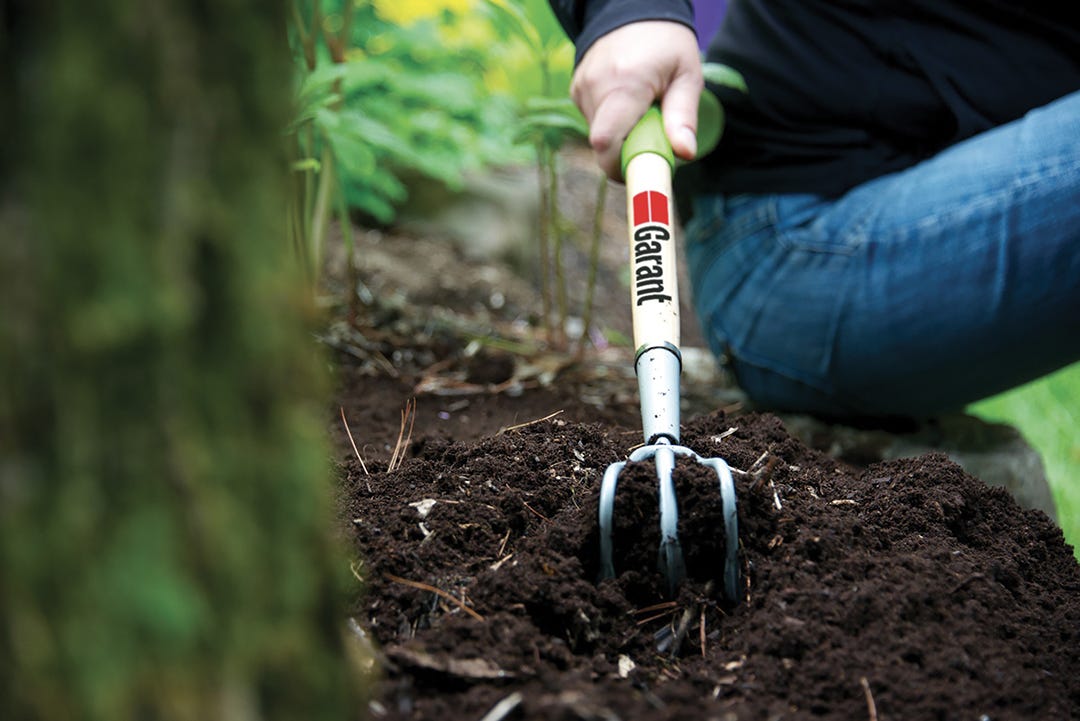 Botanica Short Handle Cultivator