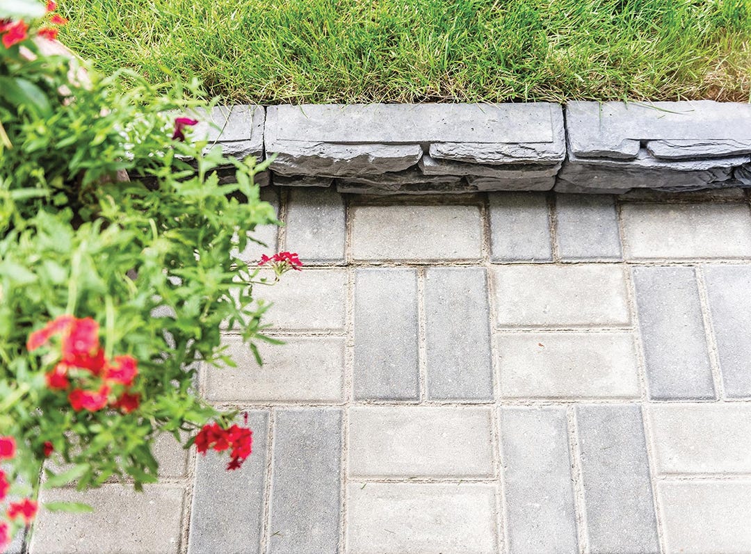 Patio Drummond-in.terpave Paver, Charcoal