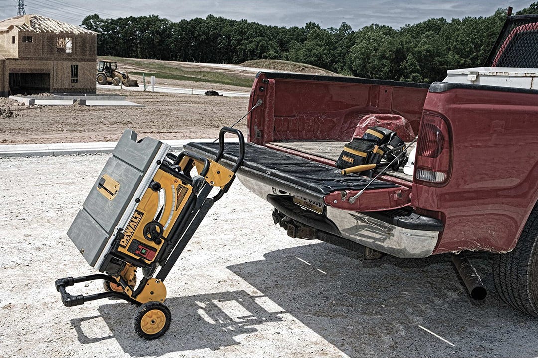 DEWALT Jobsite Table Saw, 10 in., 15 A