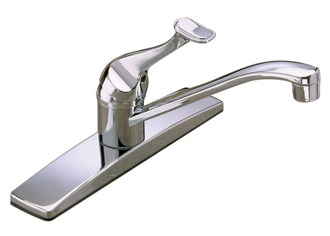 Single-lever handle kitchen faucet