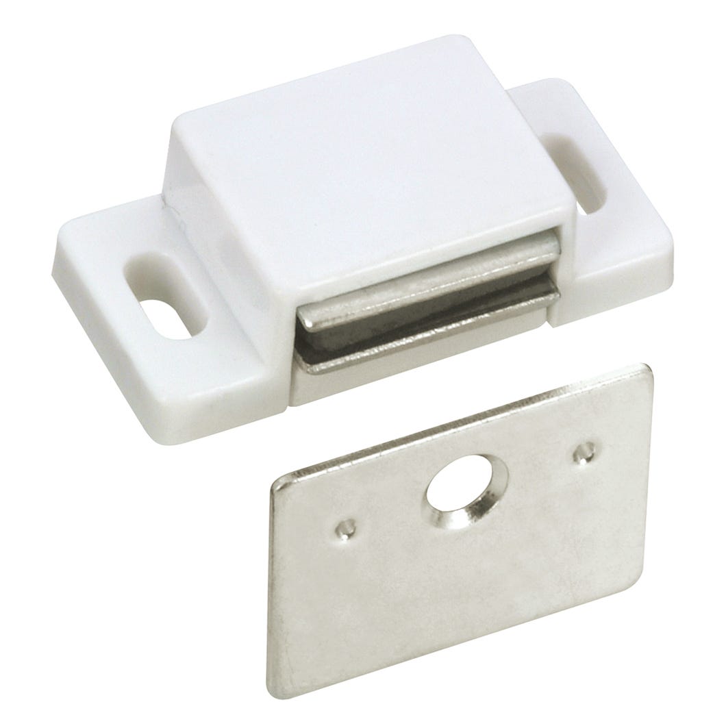 Magnetic latch