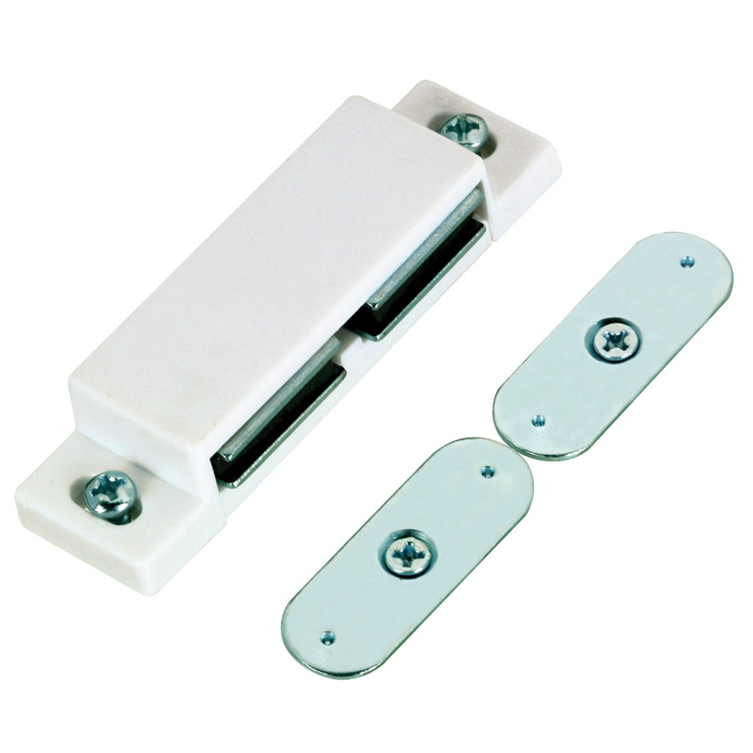 Magnetic latch double plastic