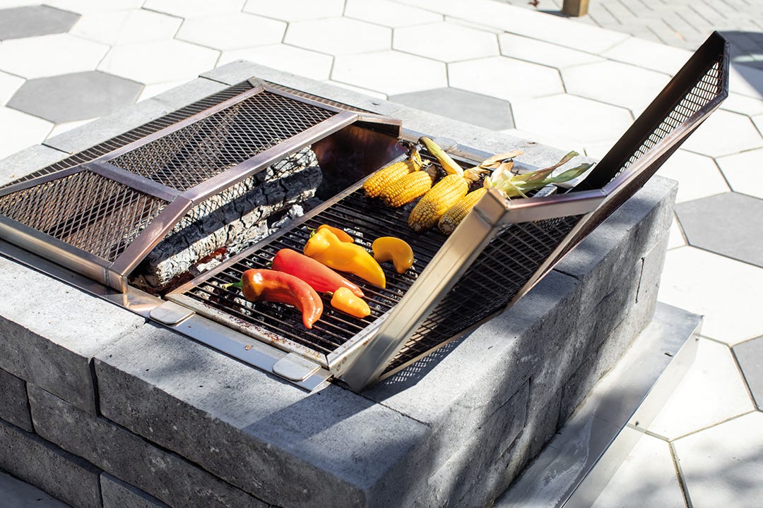 MODERNO Fireplace Set, Stainless Steel Spark Guard