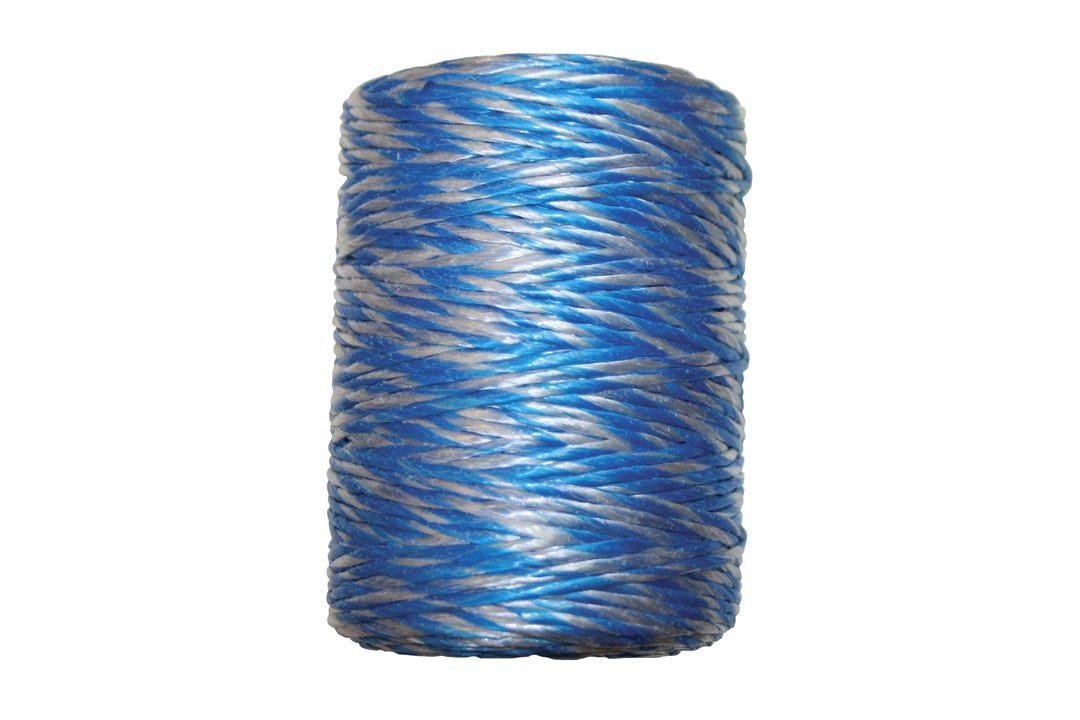 Polypropylene Twine, Medium, White and Blue, 500 ft.