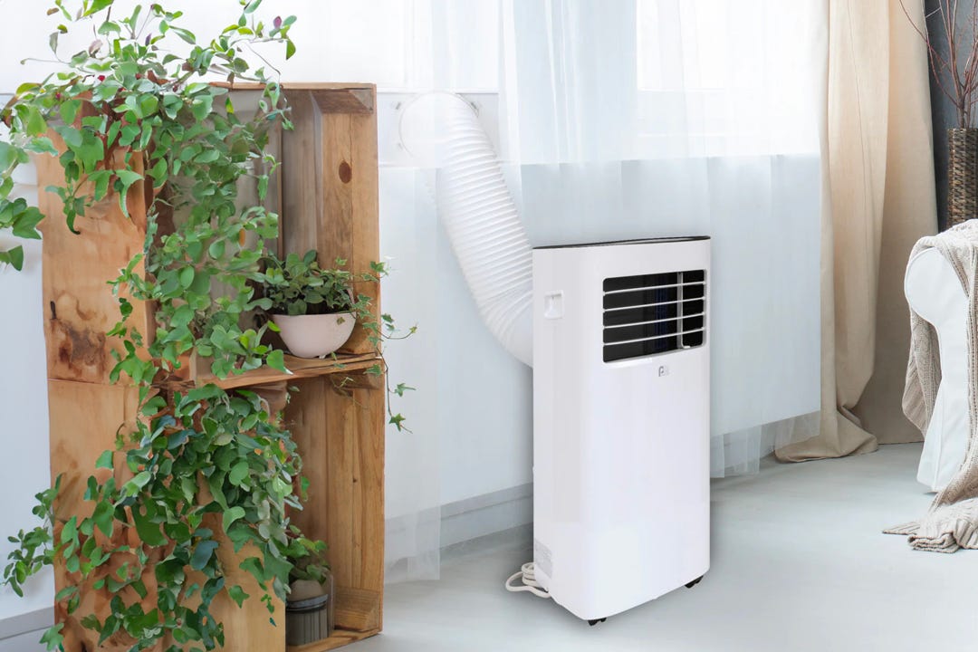 9,000 BTU (5,300 SACC) PERFECT AIRE, Portable Air Conditioner