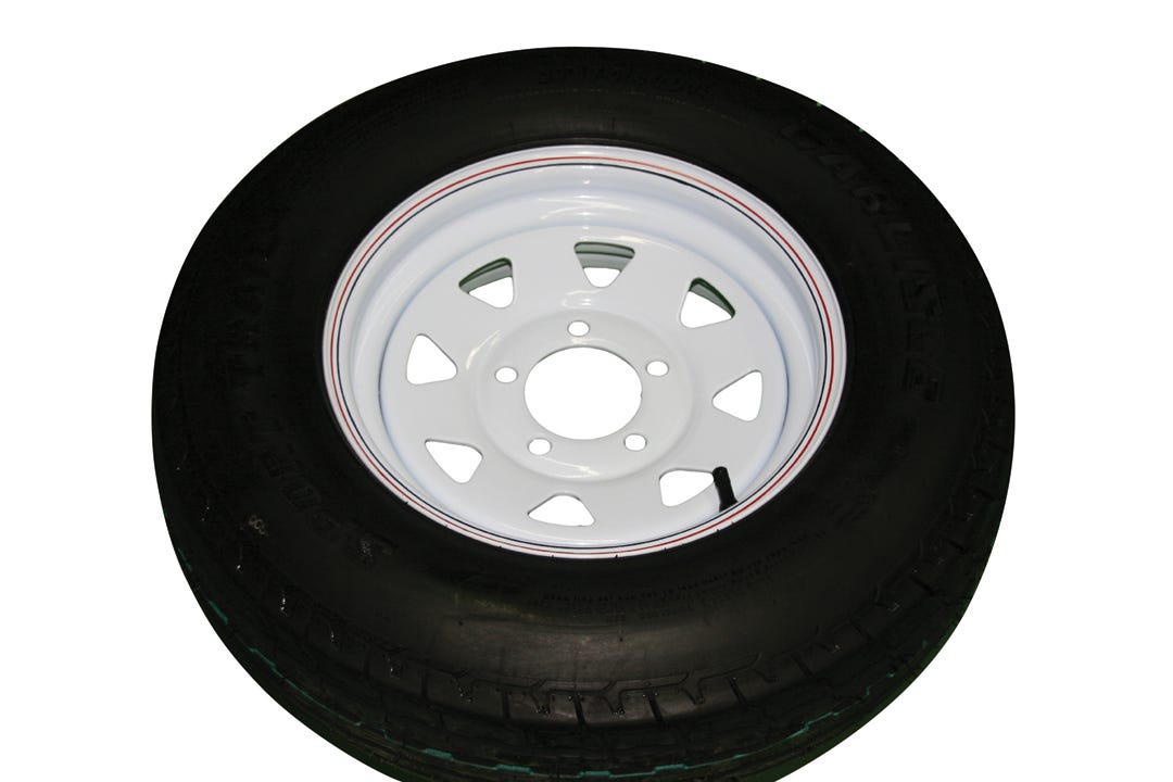 Spare trailer tire 13 in capacity 1360 lbs