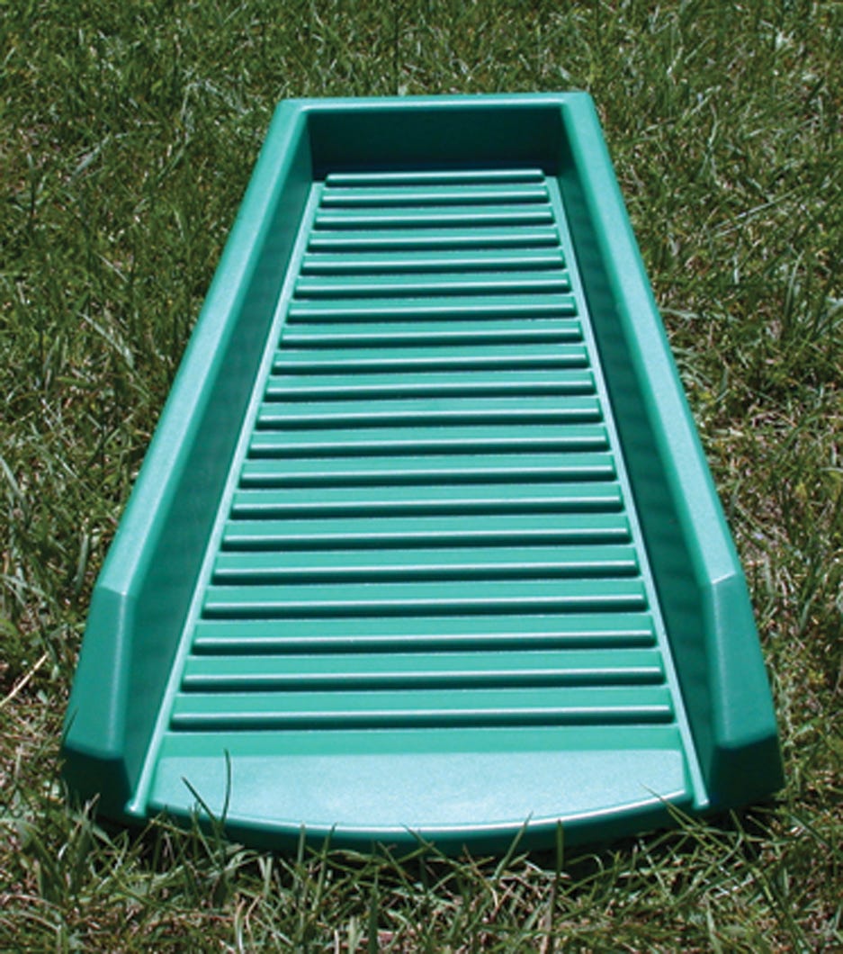 Splash block for water drainage