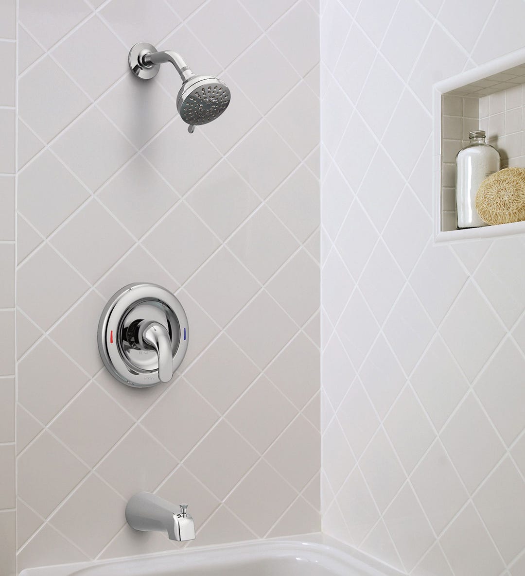 Tub and shower faucet single lever with tub spout